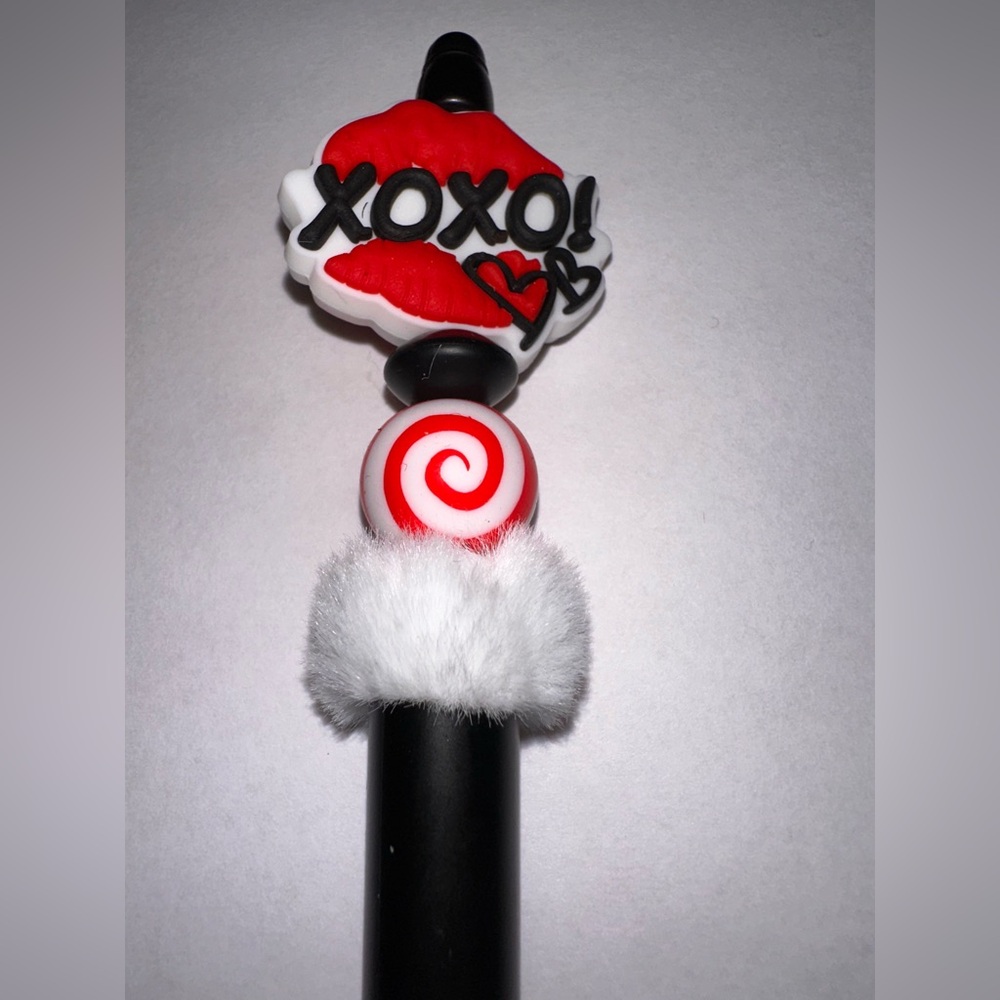 XXs & OOs Handmade Pen